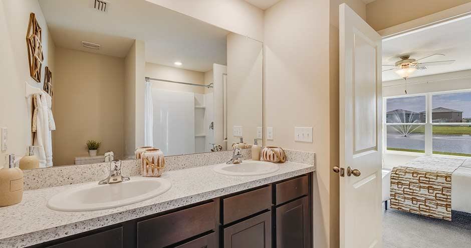 Bayport Place - Photo 7 of 64