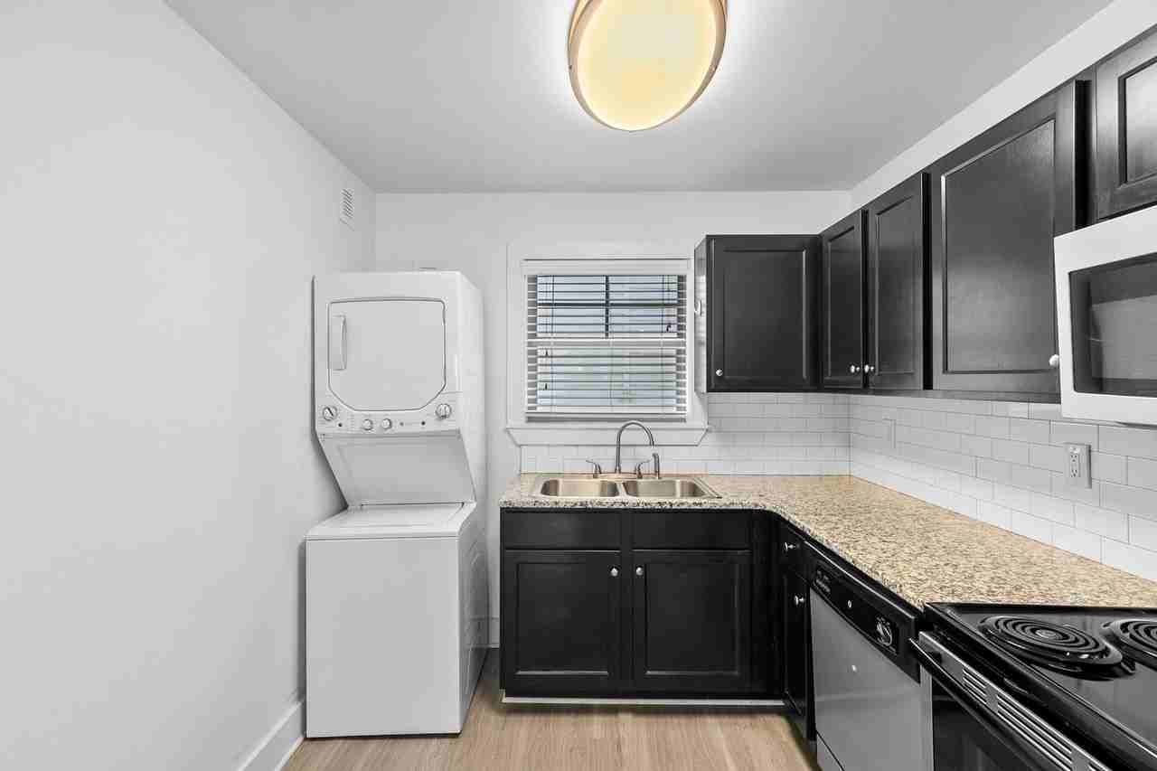 Hickory Hill - Photo 2 of 33