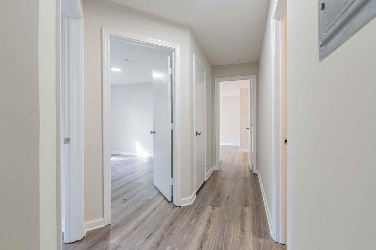 3601 Shepherds Path - Photo 6 of 24