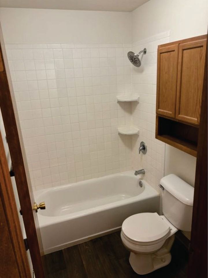 Whitman Park Apartments - Photo 7 of 9