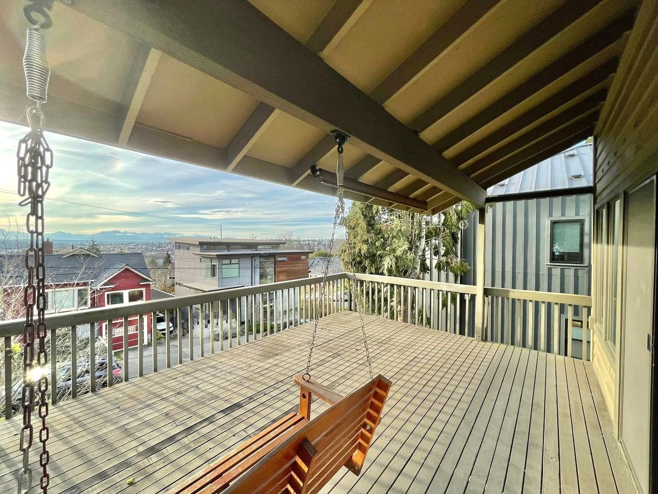 5052 Baker Ave Nw - Photo 2 of 47