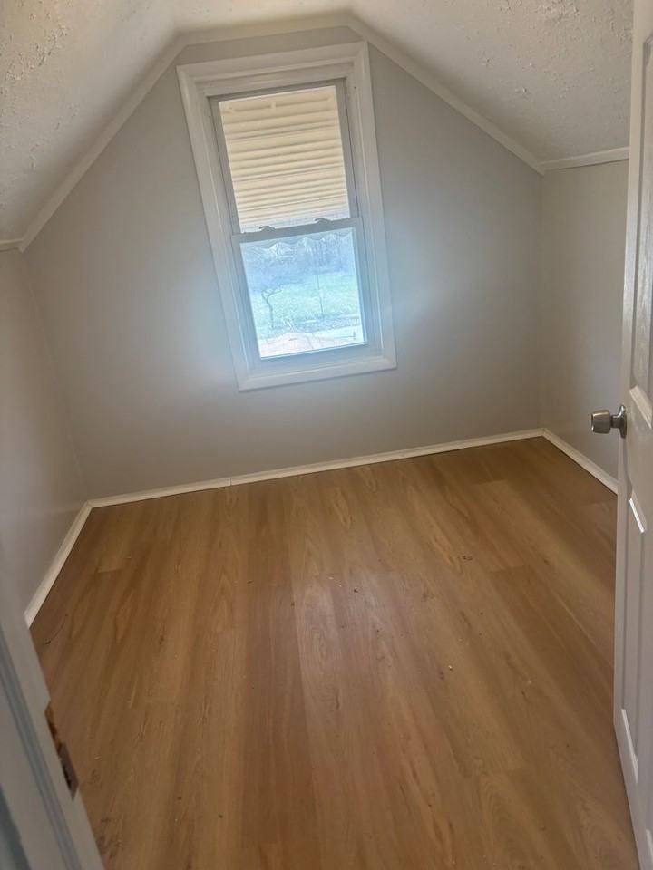 3701 E 106th St - Photo 3 of 8