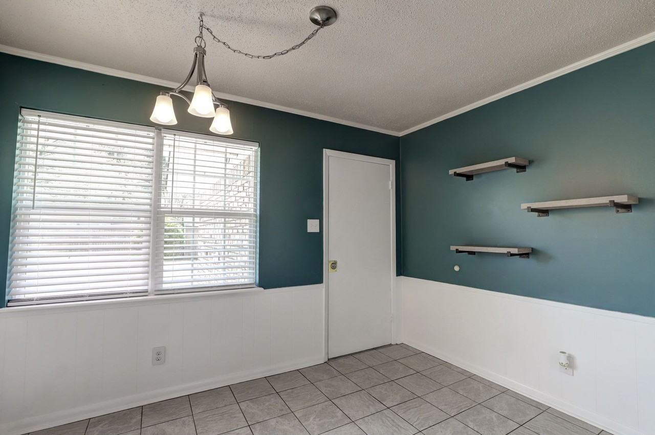 1717 S Park Rd - Photo 6 of 17