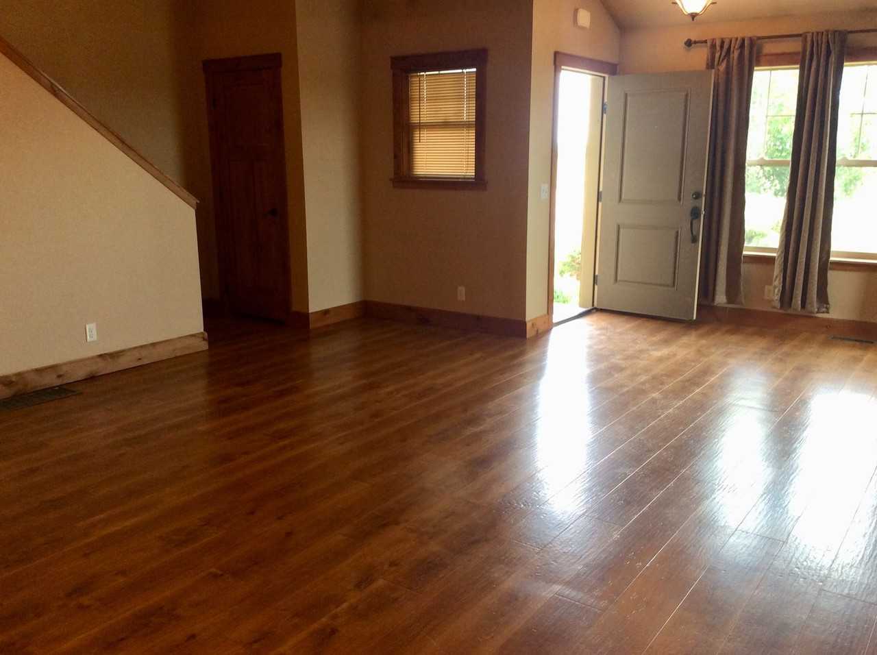 387 Central Ave - Photo 5 of 11