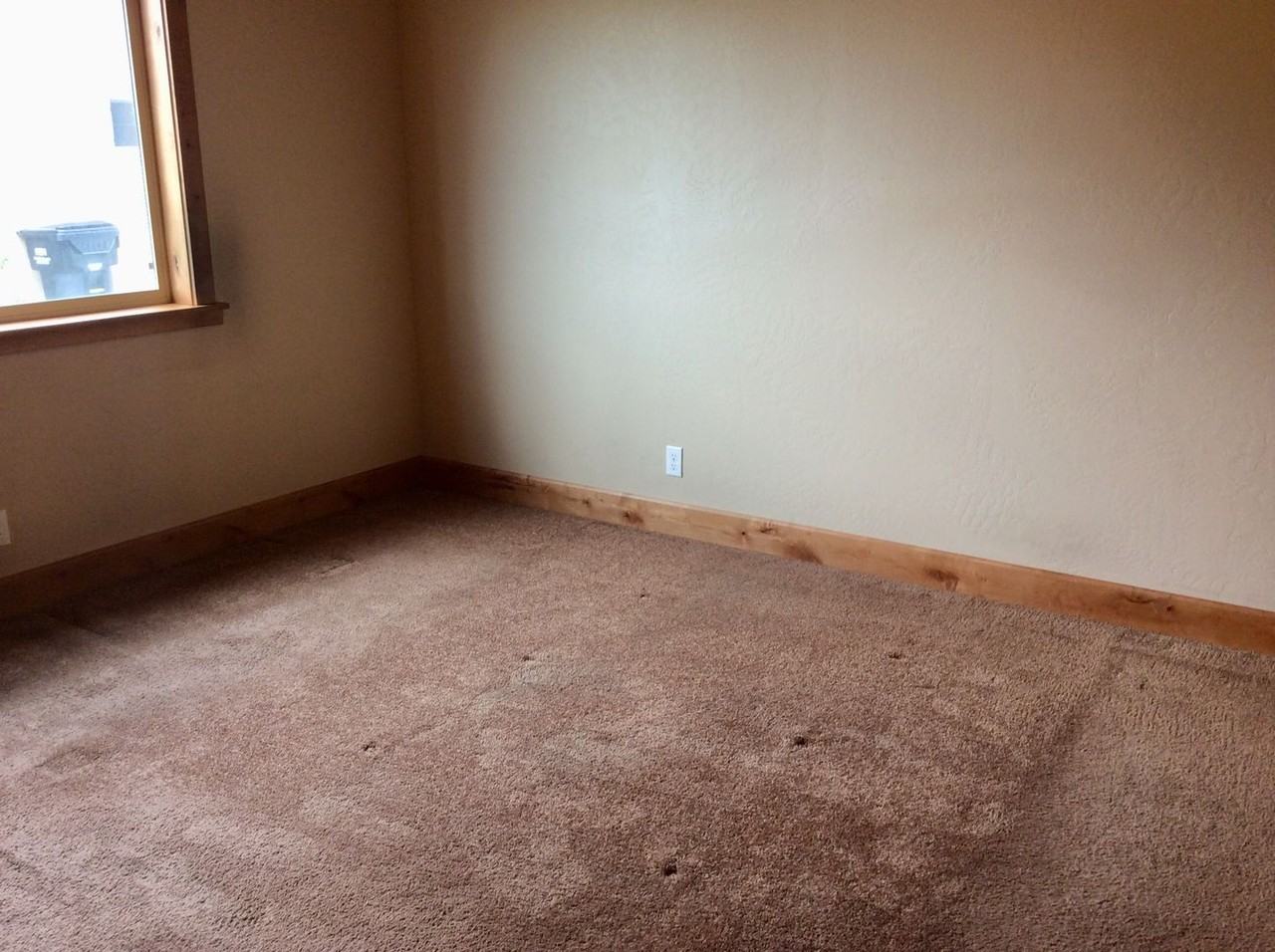 387 Central Ave - Photo 6 of 11