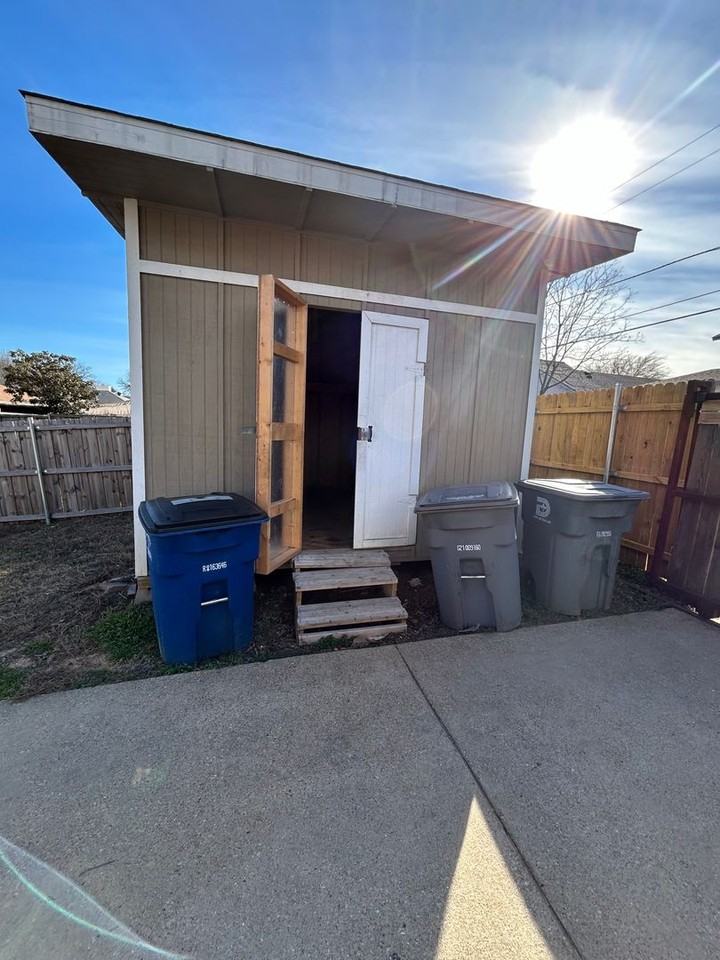 2315 Summit Ln - Photo 7 of 22