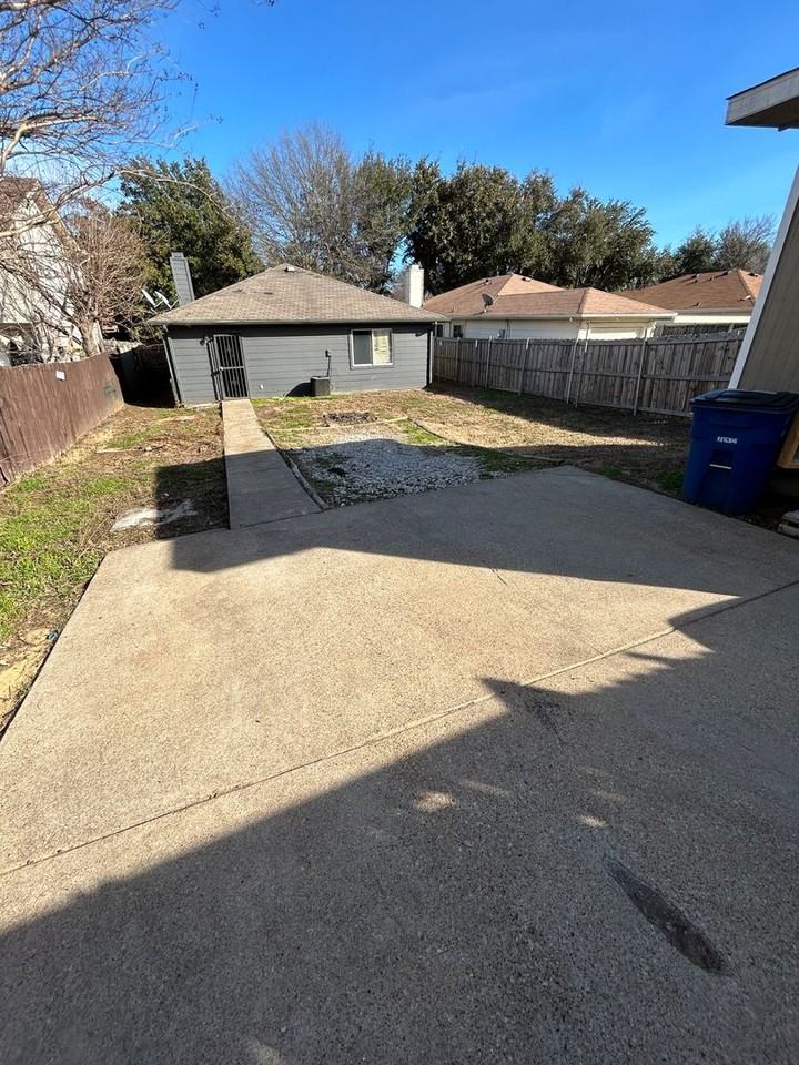 2315 Summit Ln - Photo 6 of 22