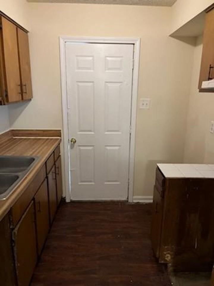 635 Mcwhirter Avenue - Photo 5 of 7