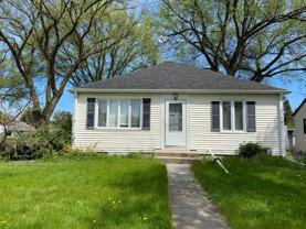1201 9th St N - Photo 1 of 1
