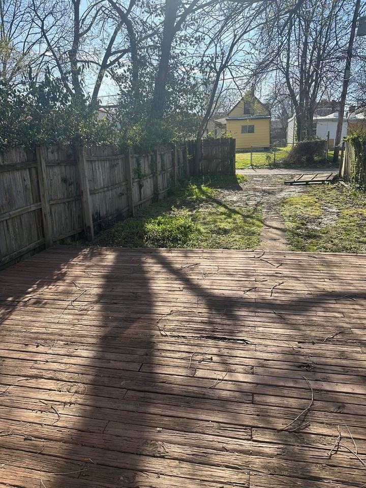 6108 Alaska Ave - Photo 3 of 12