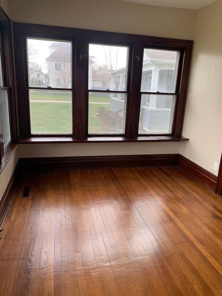 1714 Park St - Photo 2 of 13