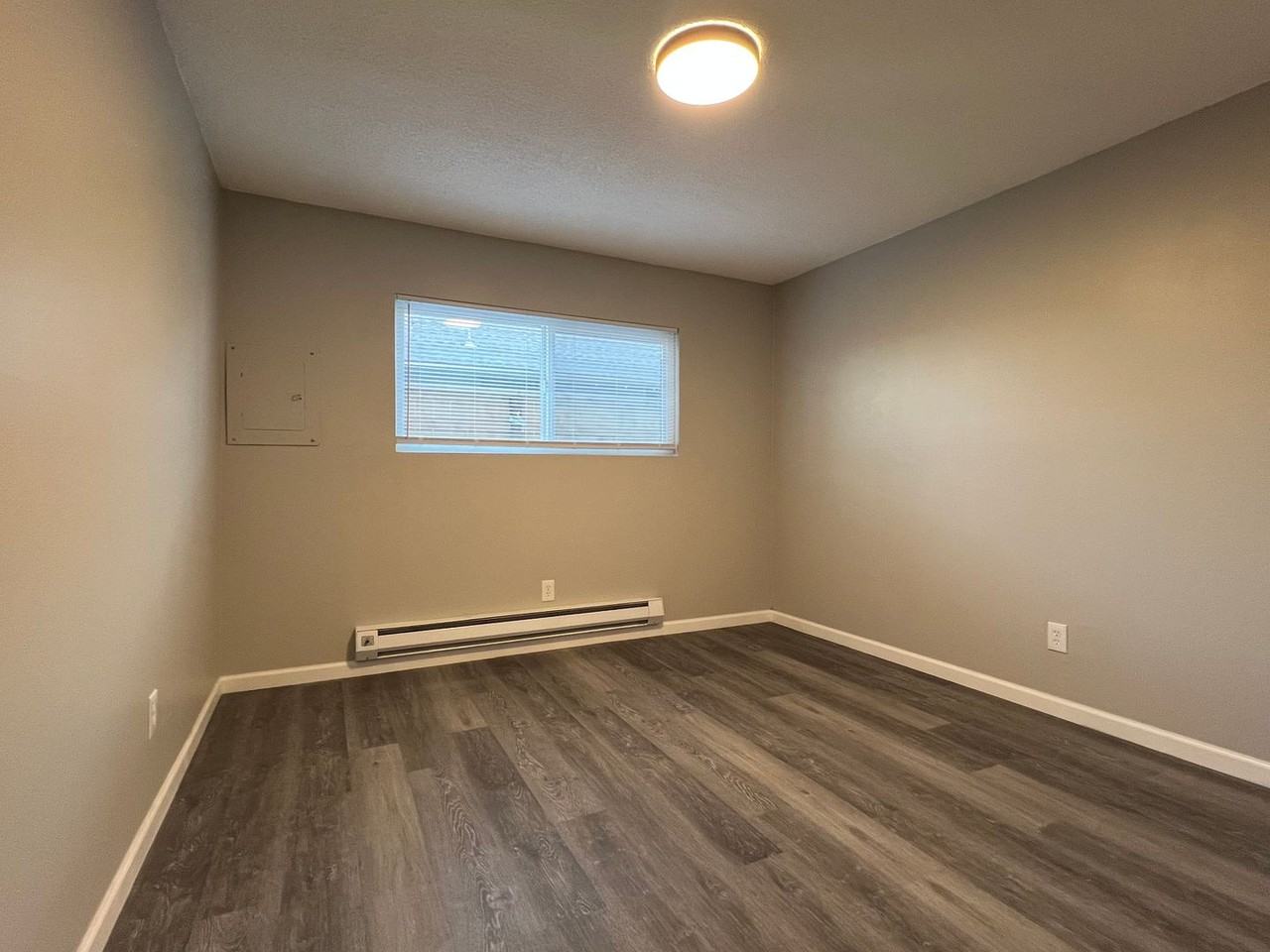 919 E Pine St #C - Photo 7 of 11