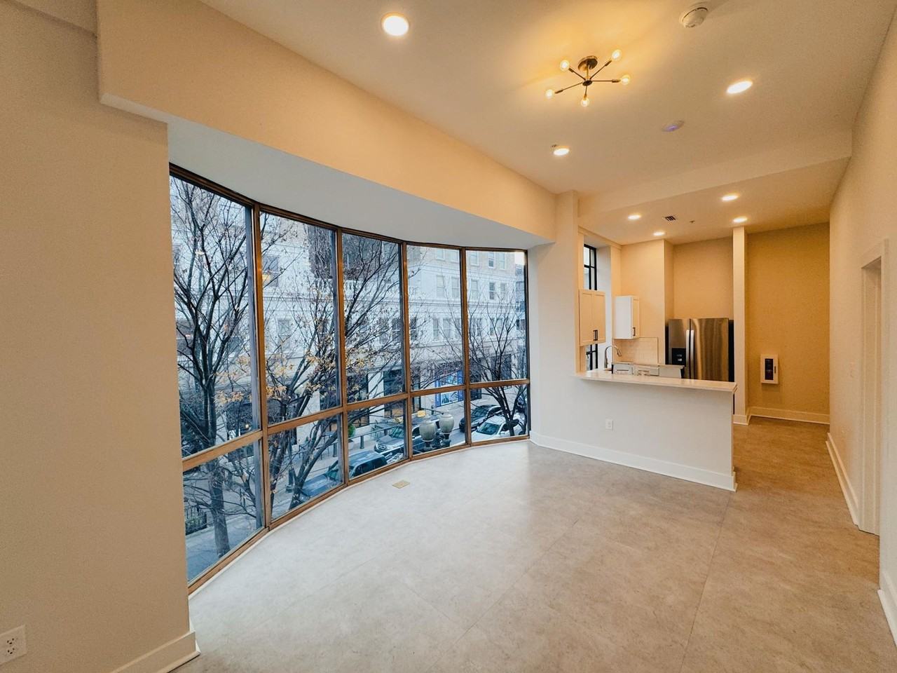 Chatham Place Apartments - Photo 4 of 31