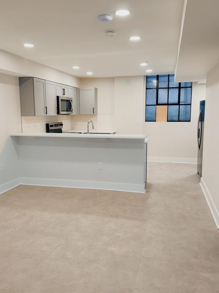 Chatham Place Apartments - Photo 7 of 31