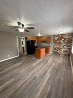 featured image of 101 College Park Ln