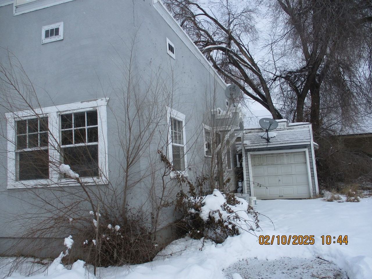 2134 Auburn Ave - Photo 3 of 3