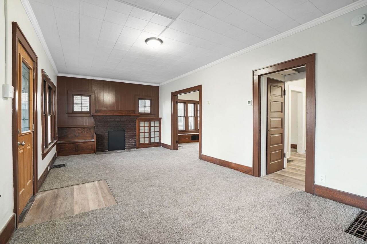 78 Linden Ave - Photo 5 of 31