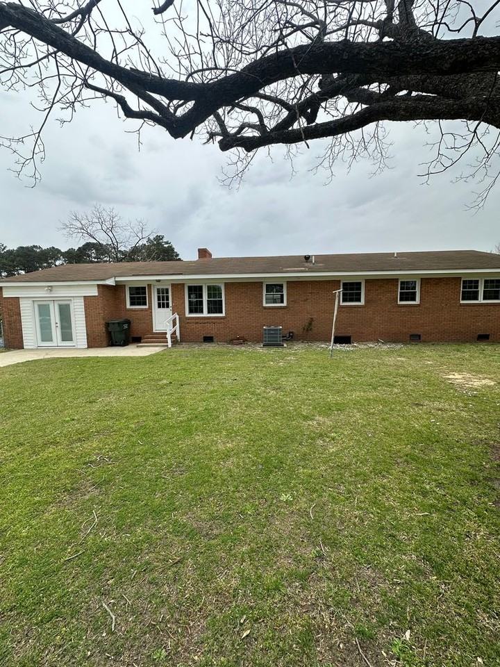 4801 A St - Photo 2 of 21