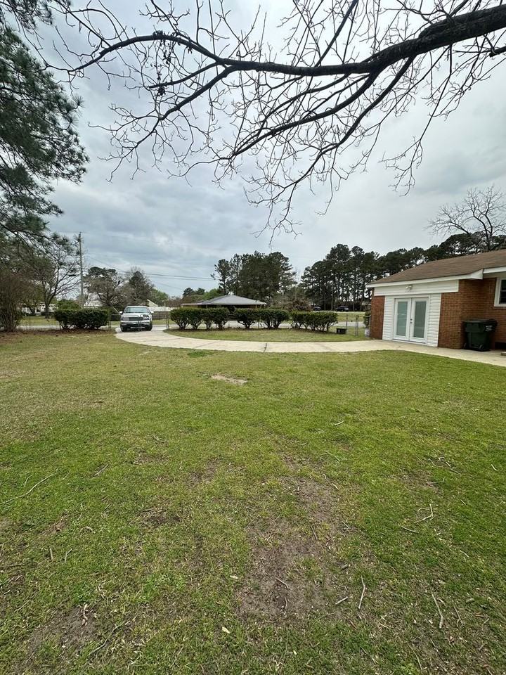 4801 A St - Photo 3 of 21