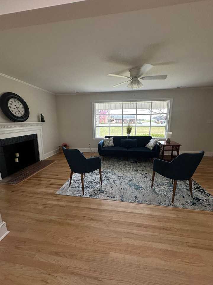 4801 A St - Photo 4 of 21