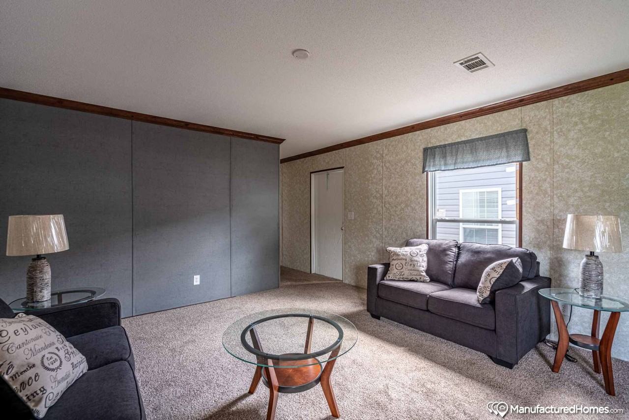 410 Speedy Tostensen Blvd - Photo 3 of 13