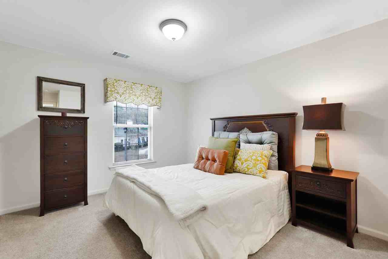 The Retreat at Garden Lake - Photo 2 of 6