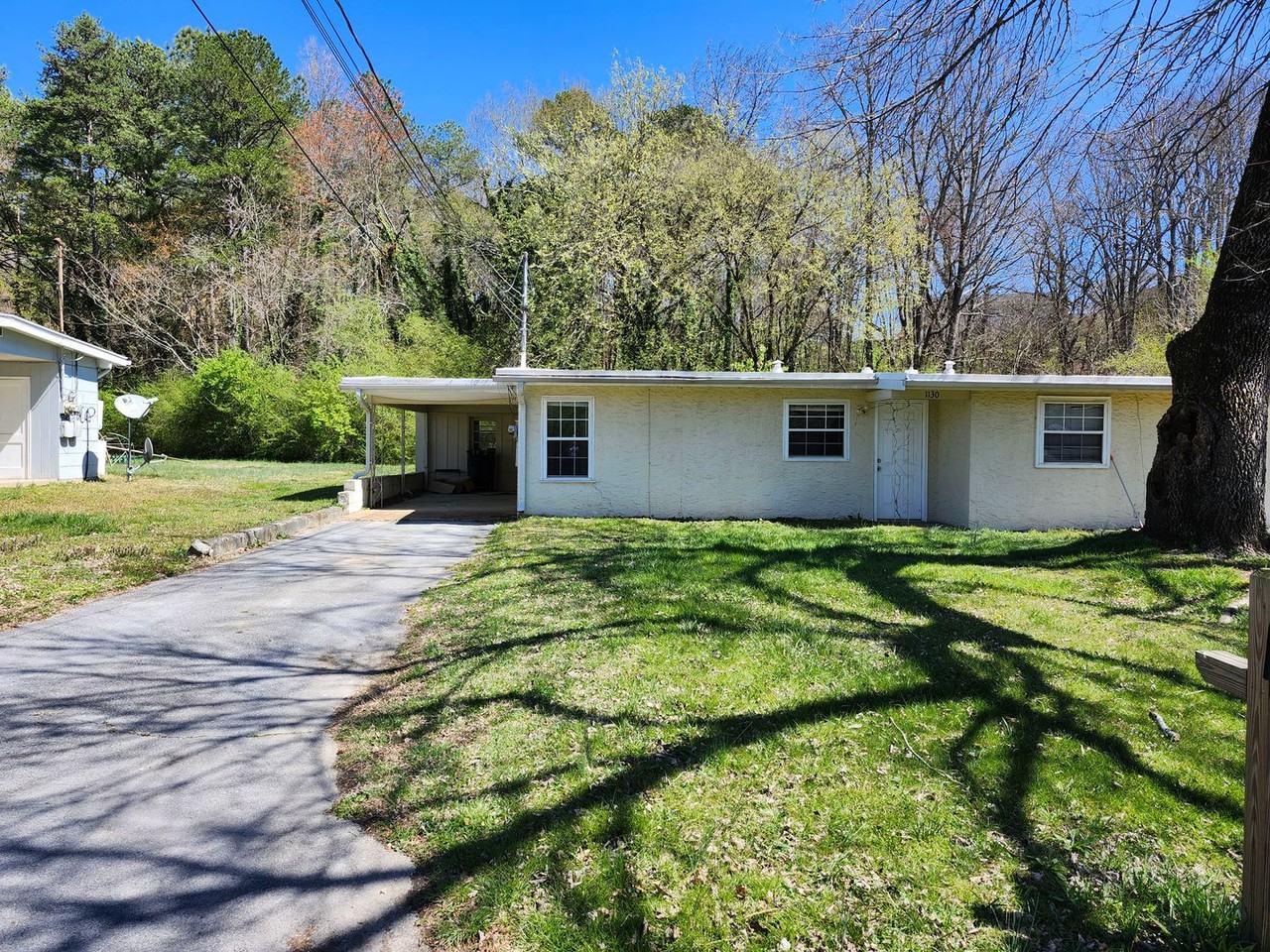 1130 & 1132 Chippewah Drive Apartments - East Ridge TN | Zumper