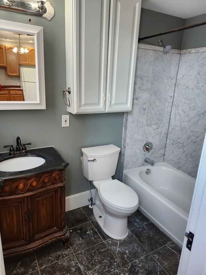 1804 E 3rd St #1804F - Photo 6 of 7