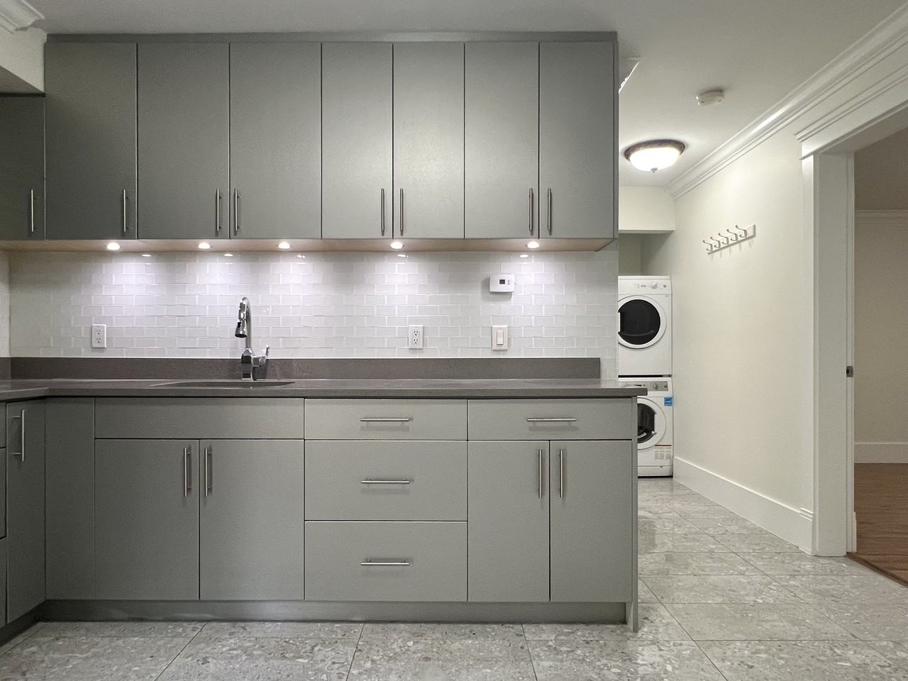 6300 Marine Drive - Photo 3 of 19