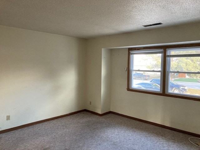 2810 Ave L - Photo 2 of 7