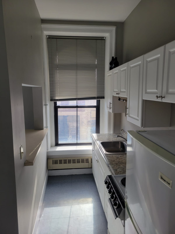 1-3 Central Square - Photo 4 of 7