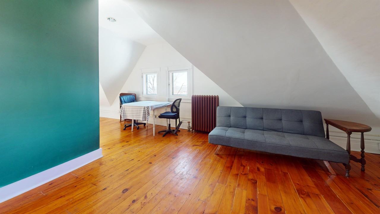 214 Stewart Avenue - Photo 2 of 50