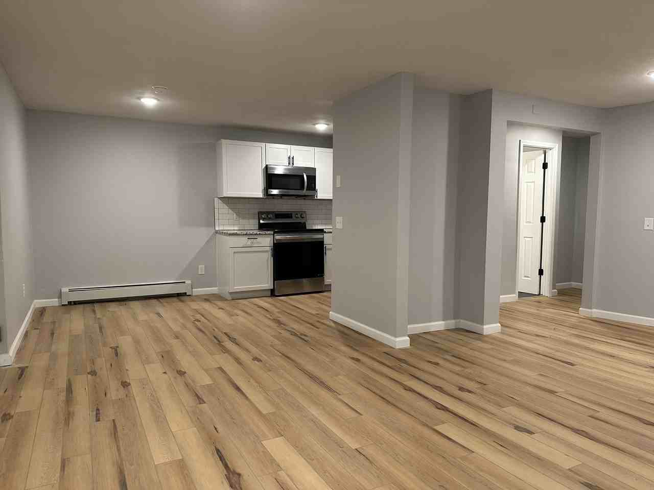 607 Bear Street - Photo 3 of 17