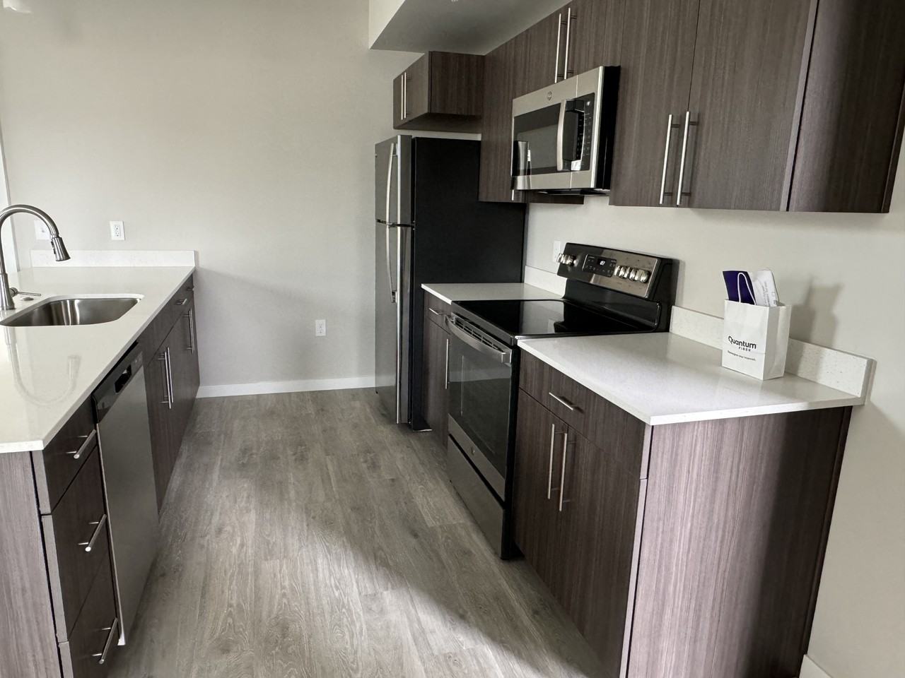 528 North 44th Street - Photo 4 of 31