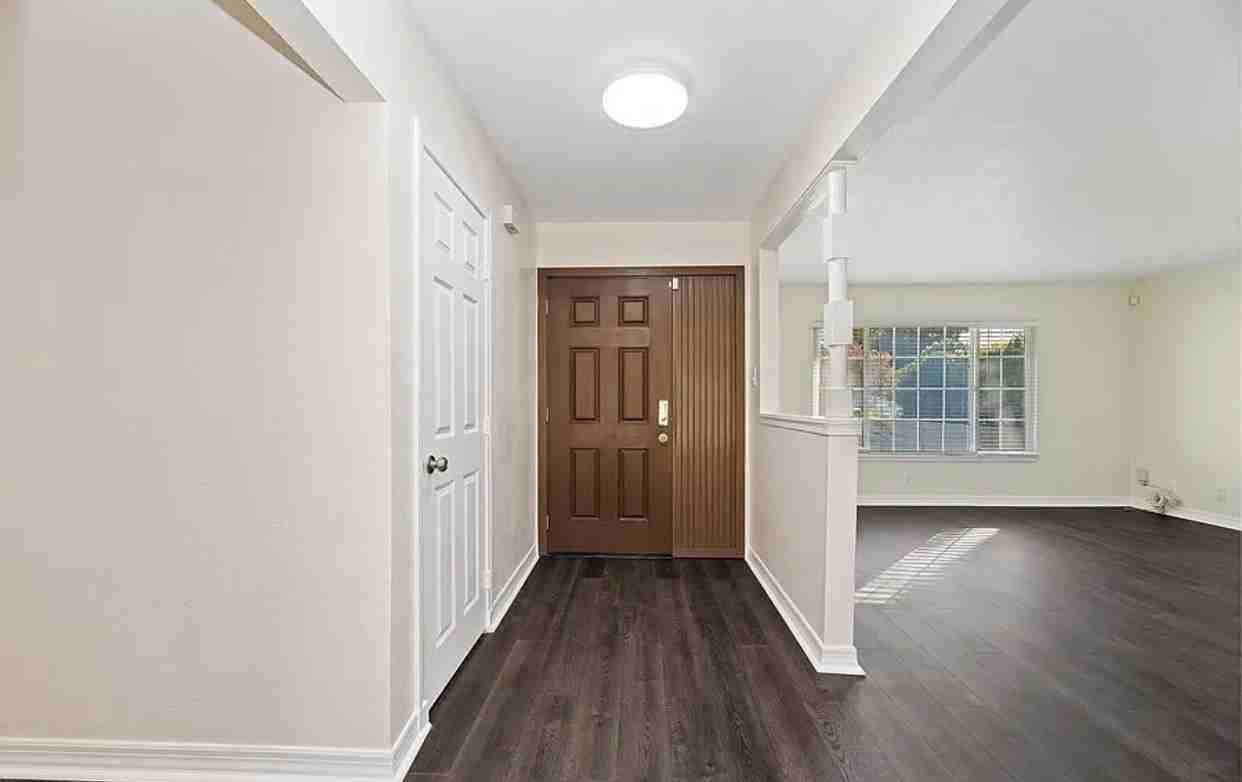 1035 W Hoffer St #NA - Photo 3 of 21