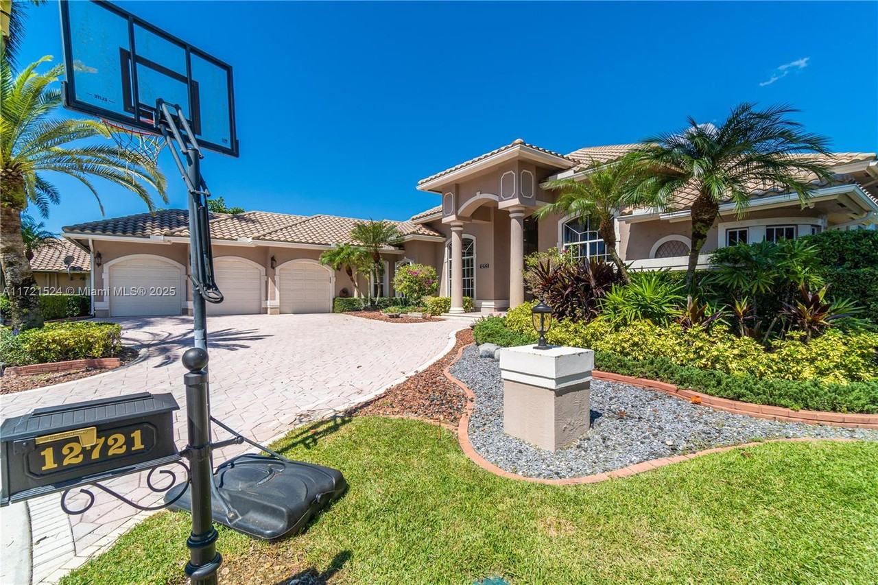 12721 Northwest 15th Street #NA - Photo 3 of 18