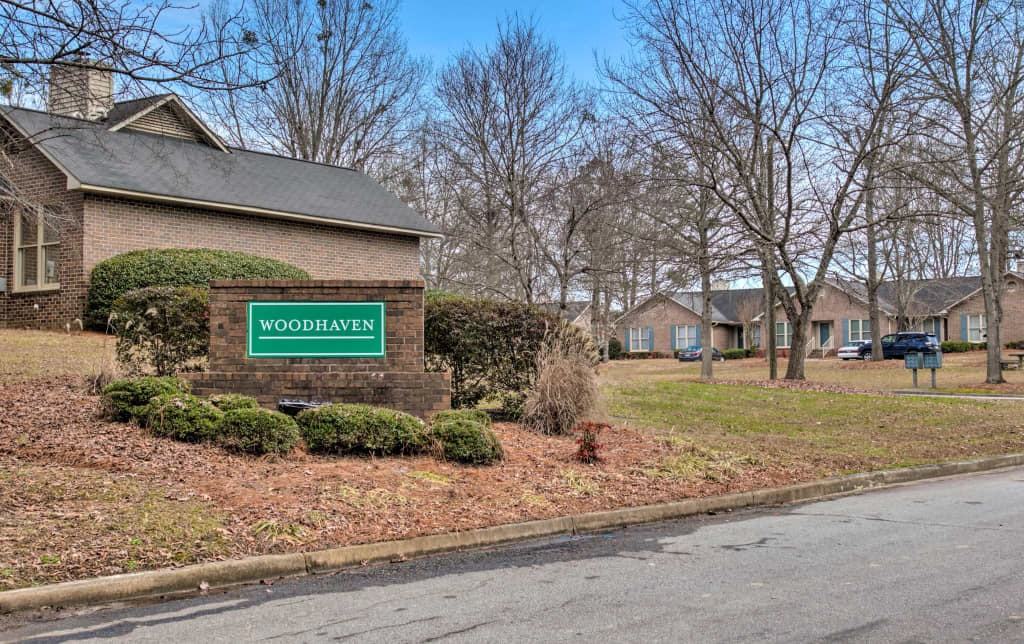 218 Woodhaven Ct #218 - Photo 4 of 28