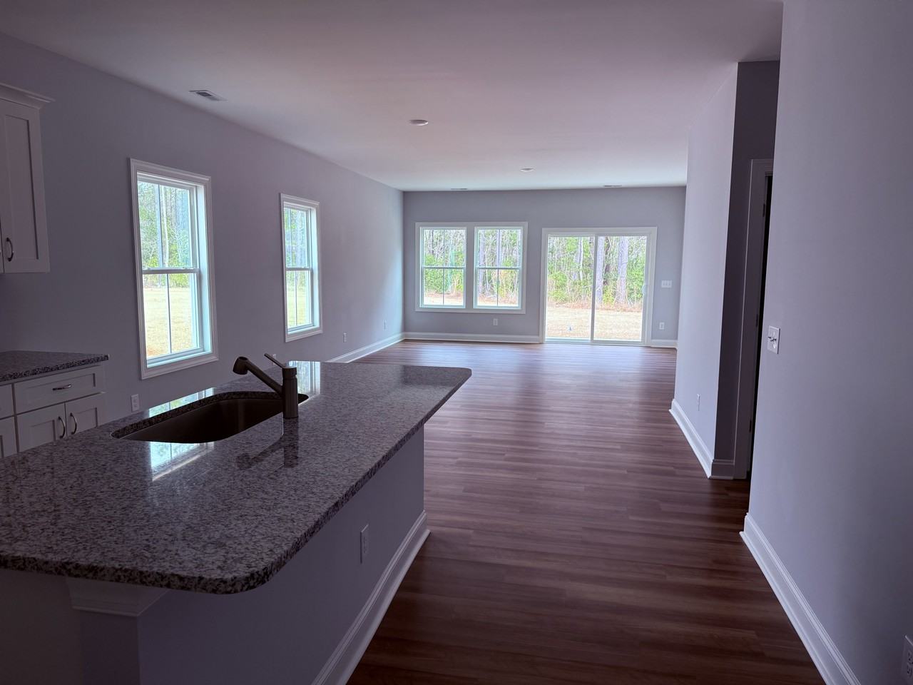 855 Bertwood Rd Sw #NA - Photo 3 of 26