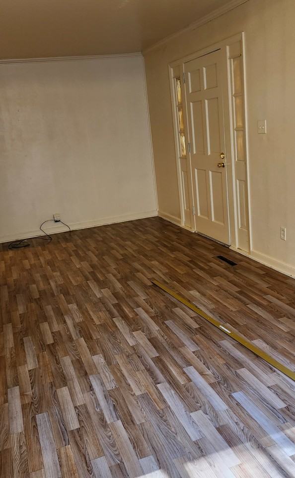 1415 W Highland Ave #NA - Photo 7 of 8