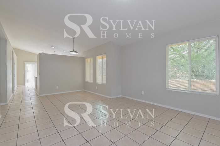 4697 W Weathervane St - Photo 3 of 15