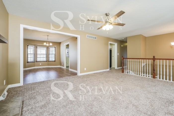 800 Nw 68th Pl - Photo 2 of 15