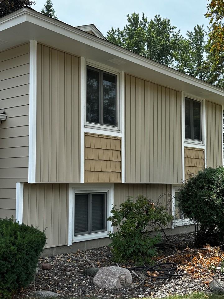 13694 Fordham Ave #NA - Photo 2 of 17
