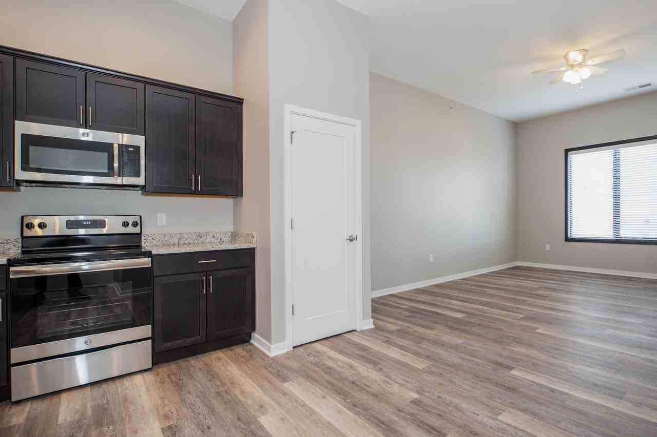 Plaza DeKalb - Photo 2 of 43