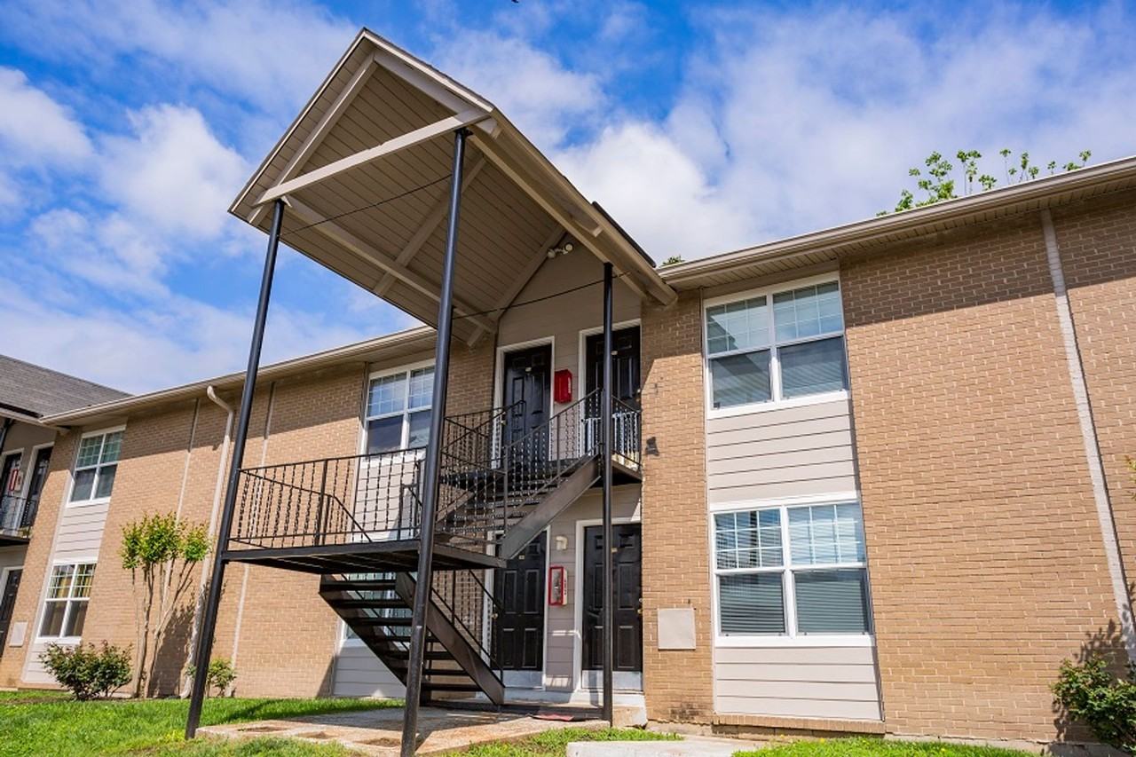 Maple Creek Apartments - Photo 3 of 23