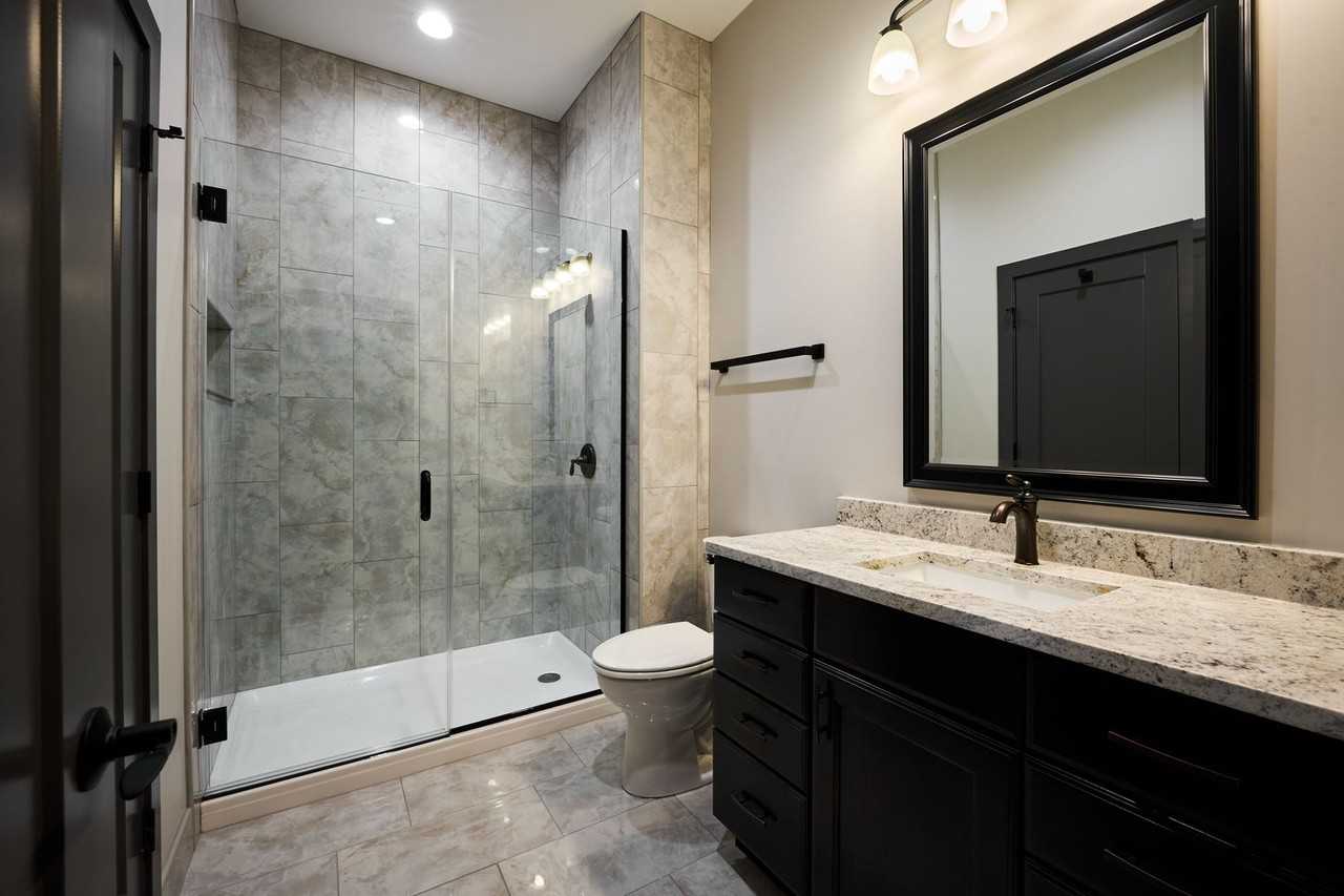 City Hall Suites - Photo 4 of 18