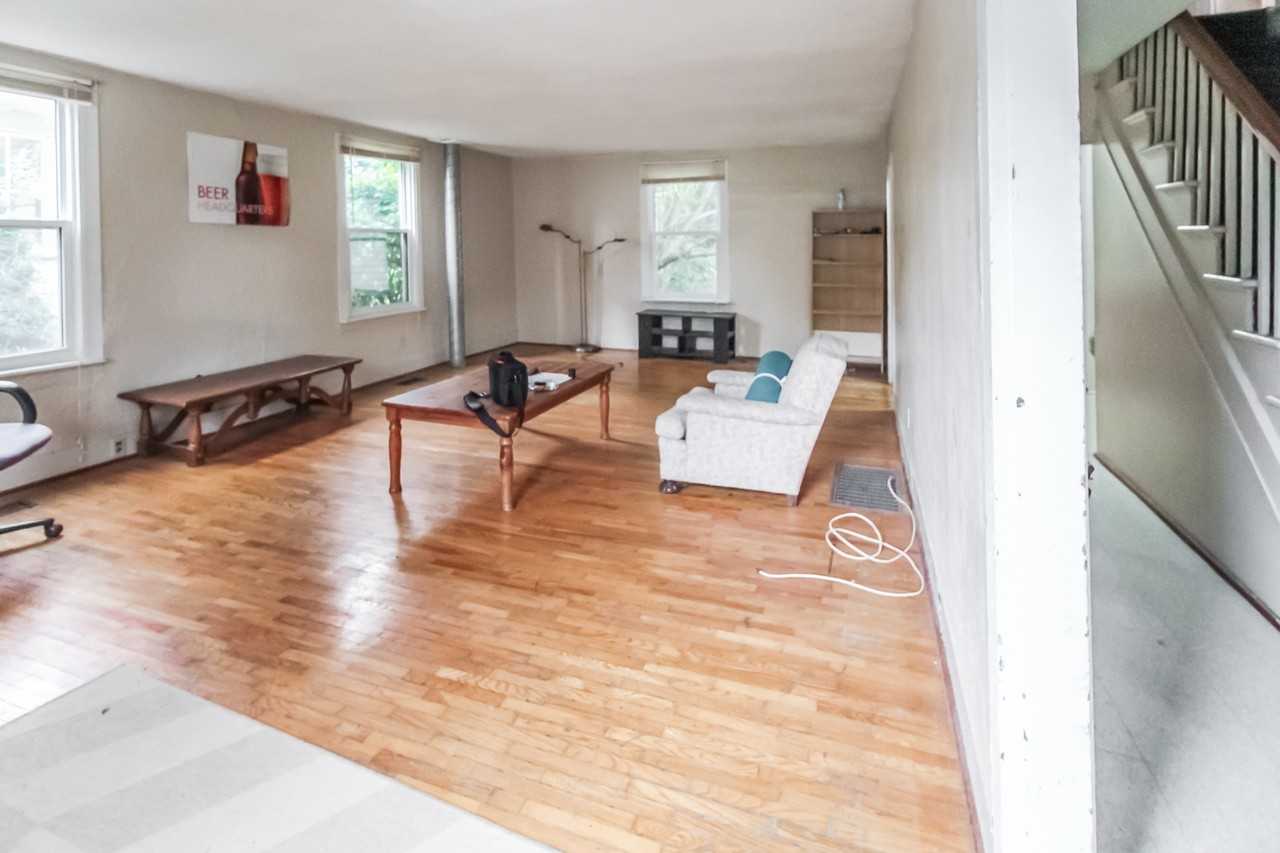 13 Menno St #1 - Photo 5 of 23