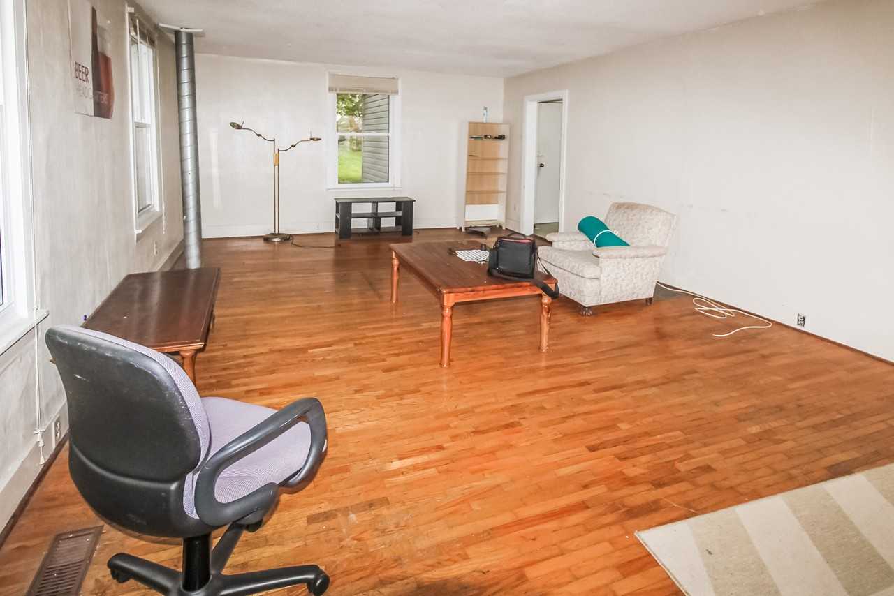 13 Menno St #1 - Photo 6 of 23