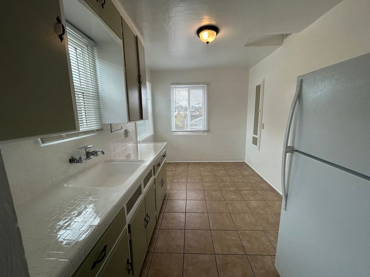 1573 9th Ave - Photo 3 of 9