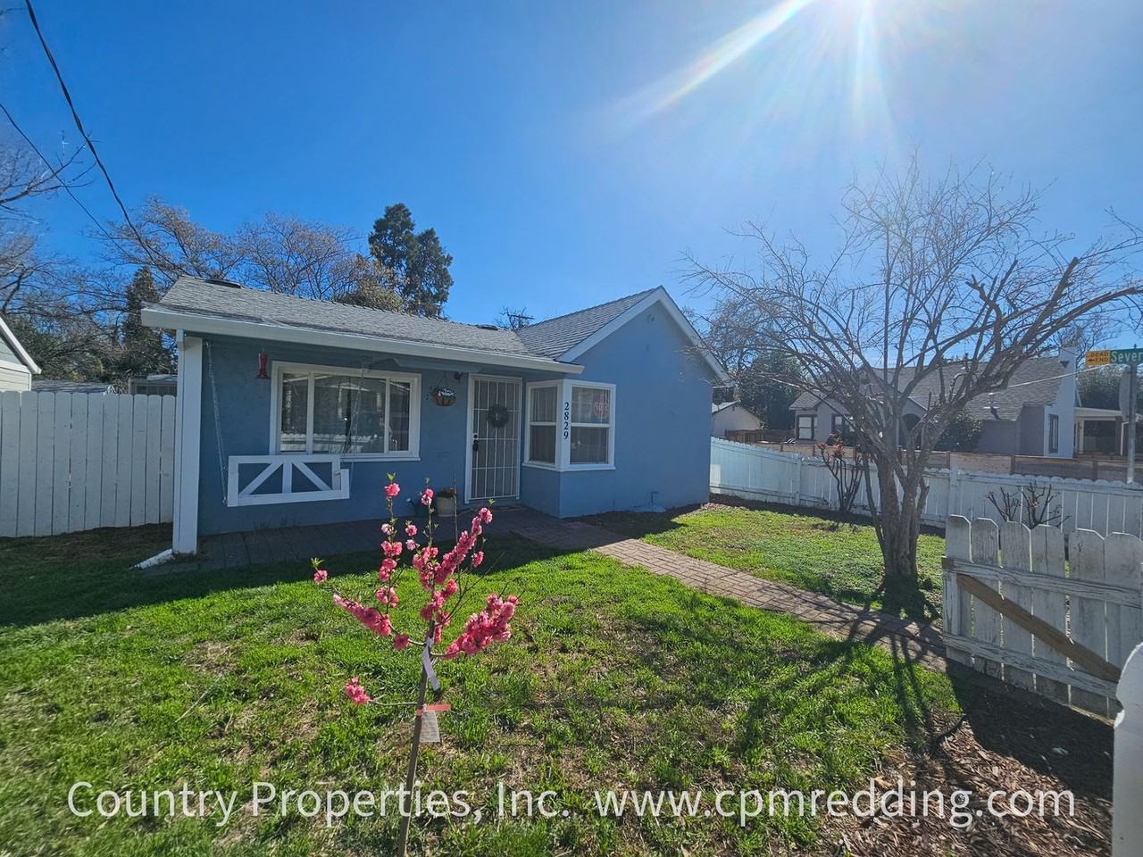 2829 Leland Ave - Photo 2 of 34