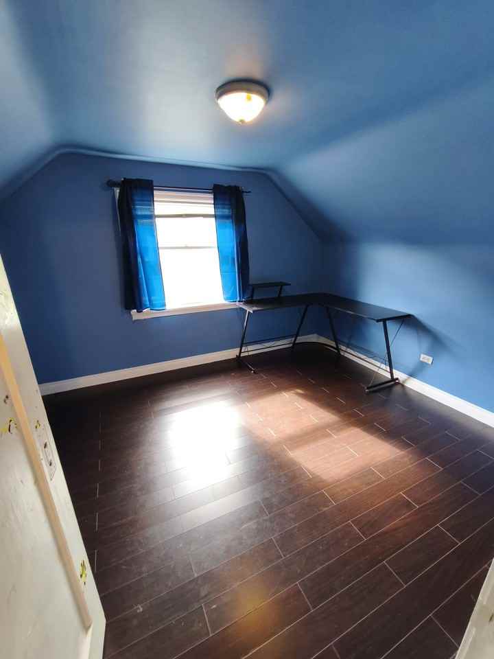 8094 11th Ave - Photo 3 of 11